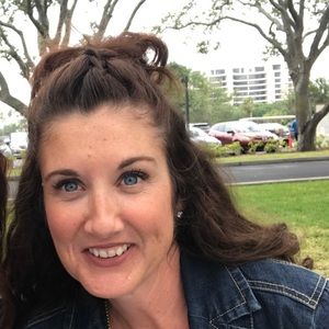 Meet your Posher, Diana